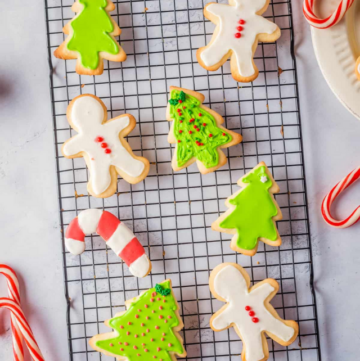 Christmas Sugar Cookies With Royal Icing