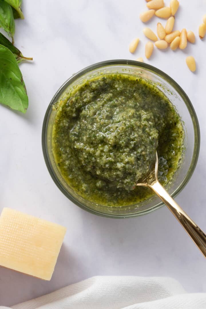Basil Pesto aka Pesto alla Genovese (and variations!) Urban Farmie