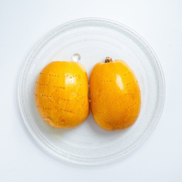 How to Cut Spaghetti Squash (Easy Fast Method )