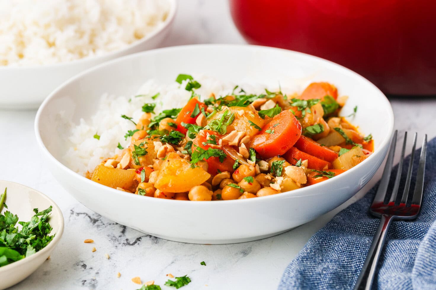 A close up image of vegan massaman curry.