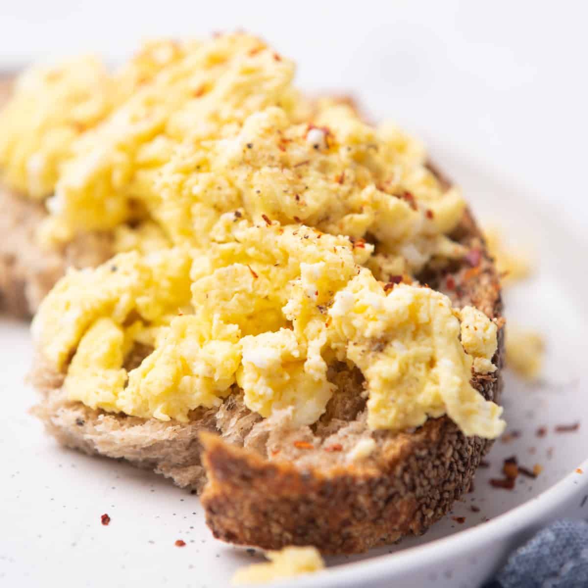 Scrambled Eggs in the Microwave