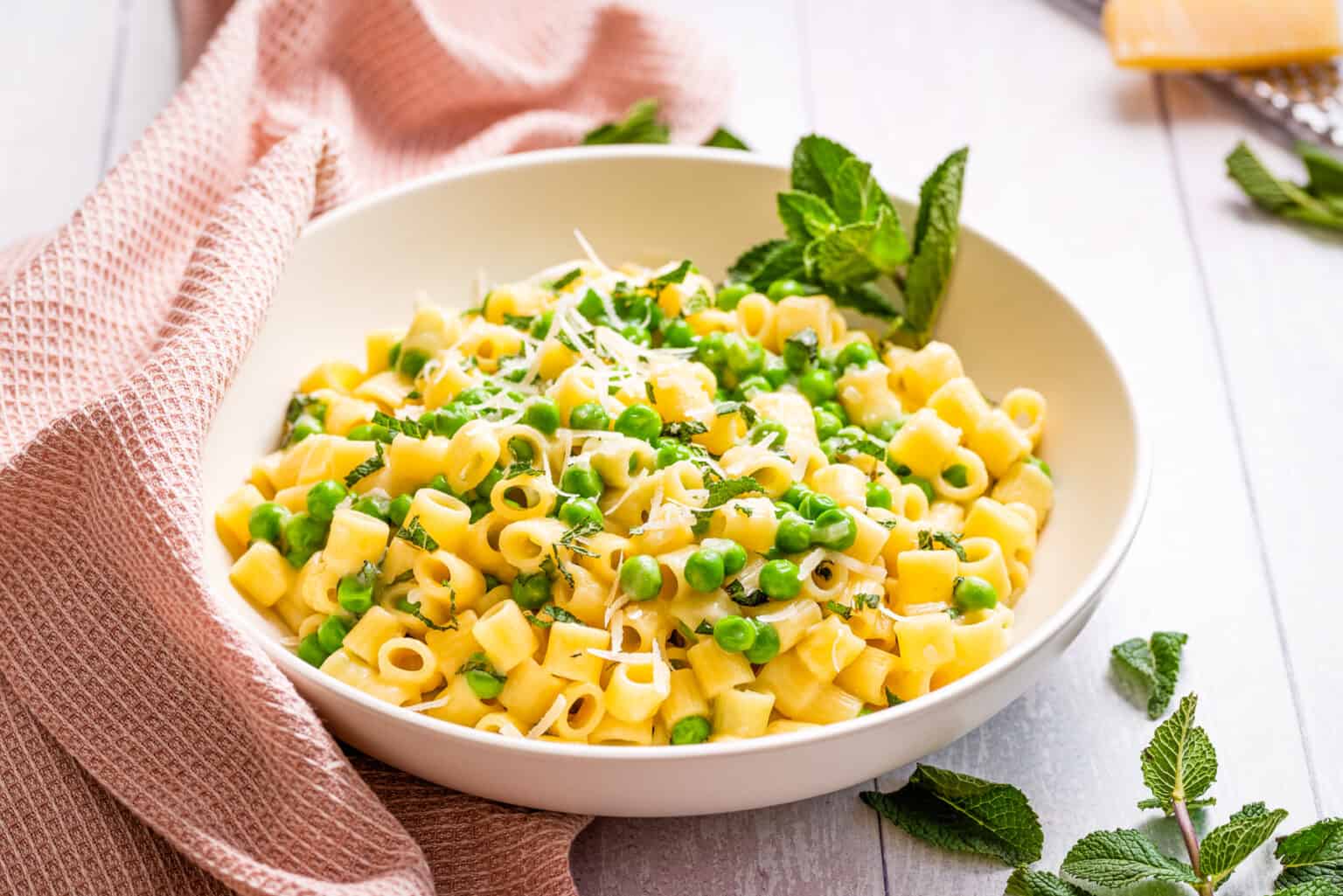 Pasta e Piselli (Pasta with Peas) Urban Farmie
