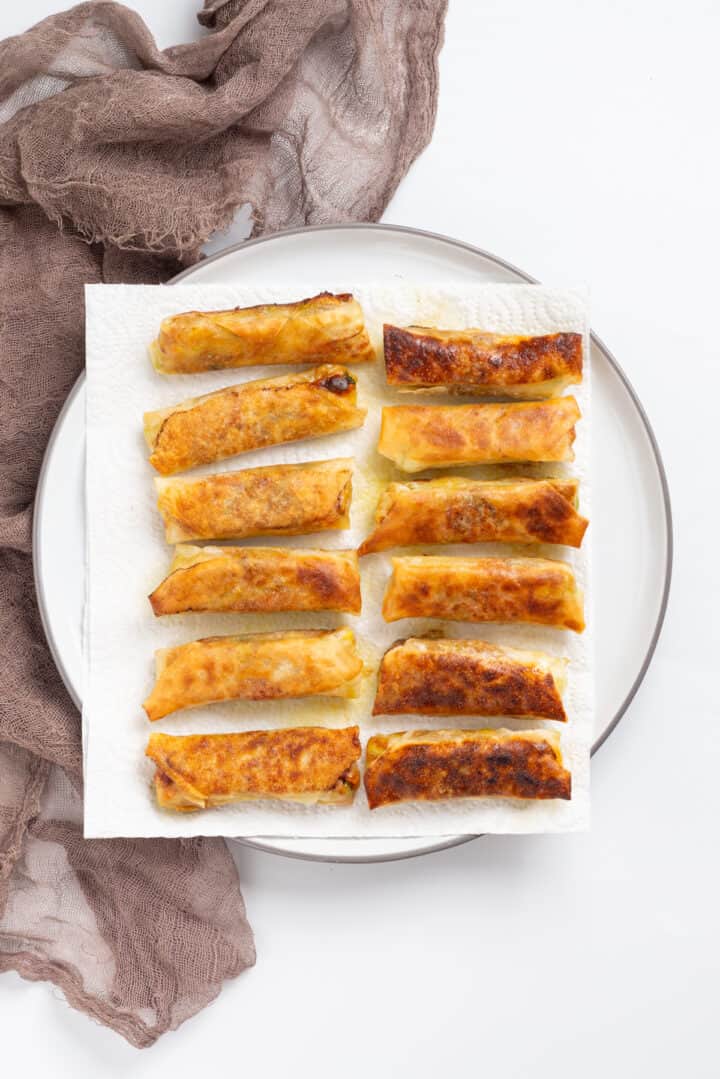 Easy 20 Minute Vegan Egg Rolls